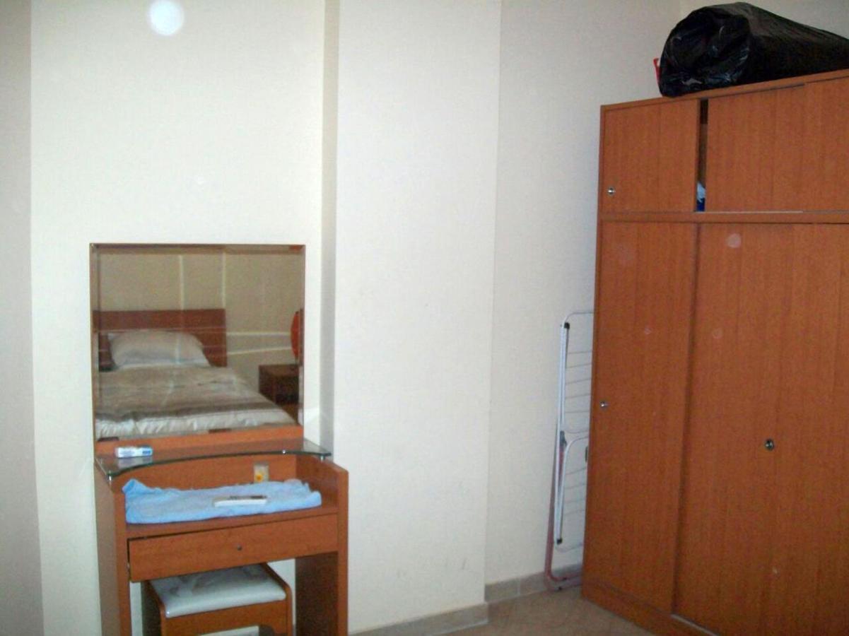 British Resort Pool View Apartments Хургада Екстериор снимка