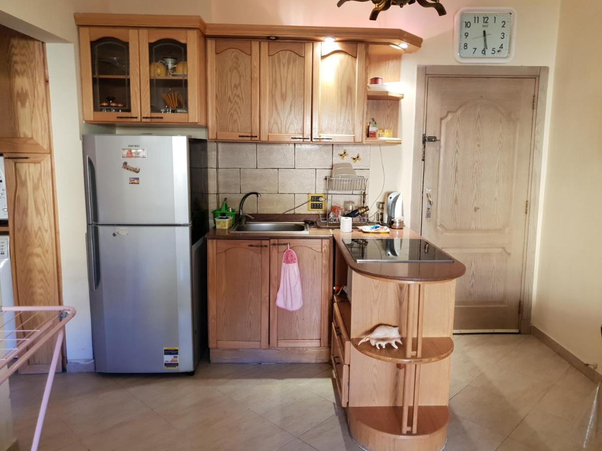British Resort Pool View Apartments Хургада Екстериор снимка