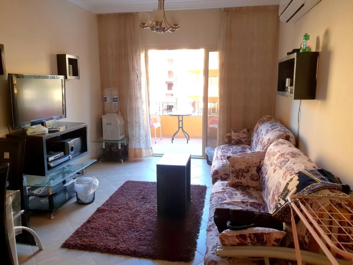 British Resort Pool View Apartments Хургада Екстериор снимка
